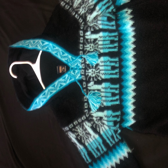 Kactus Artesanias - Hooded Alpaca Sweater - Picture 7 of 8